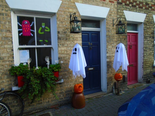 2024 Gwydir St Halloween window